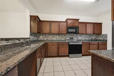 8843 Leclaire Meadow Drive, Humble, TX 77338 - Photo 9