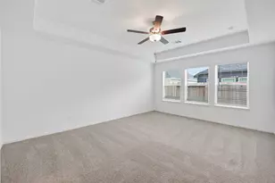 2111 Spring Hollow Dr, Baytown, TX 77521 - Photo 27