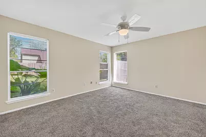 813 Lakeview Drive, Sugar Land, TX 77498 - Photo 35