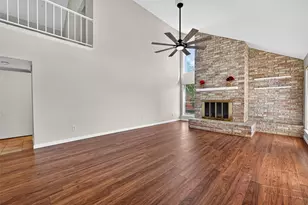 813 Lakeview Dr, Sugar Land, TX 77498 - Photo 15