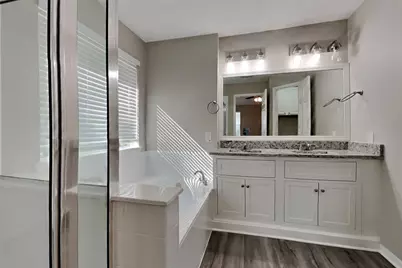 9615 Winter Run Drive, Houston, TX 77064 - Photo 15