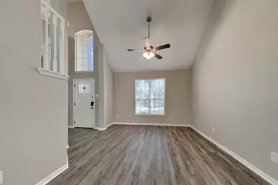 9615 Winter Run Drive, Houston, TX 77064 - Photo 5