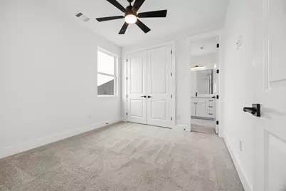 424 Sikes Street, Houston, TX 77018 - Photo 9