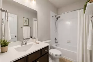 2731 Ahnya Ln, League City, TX 77573 - Photo 25