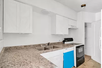 1939 Richmond Avenue #2, Houston, TX 77098 - Photo 3