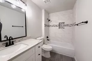 4519 S Ridgewalk Dr, Houston, TX 77053 - Photo 11