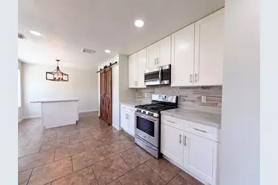 4519 S Ridgewalk Drive, Houston, TX 77053 - Photo 17