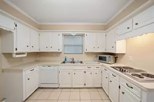 706 Enchanted River Dr, Spring, TX 77388 - Photo 5
