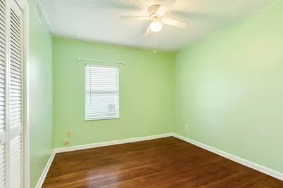 120 Palm Lane, Lake Jackson, TX 77566 - Photo 19
