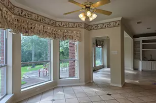 110 Commons Lake Dr, Huffman, TX 77336 - Photo 5