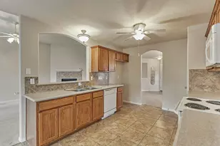 13001 Victoria Regina Dr, Montgomery, TX 77356 - Photo 15