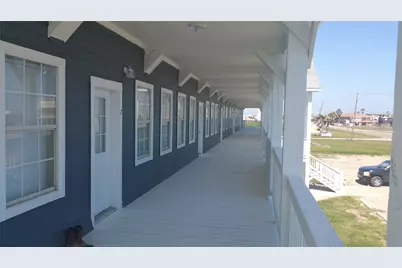 1015 Bluewater Hwy Unit 1, Surfside Beach, TX 77541 - Photo 11