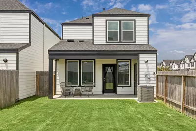 12305 Frisco Cove Court, Houston, TX 77047 - Photo 13