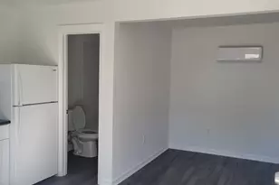 4312 Crane, Houston, TX 77026 - Photo 3