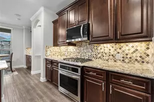 2320 Vineyard Terrace Ln, League City, TX 77573 - Photo 11