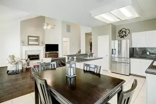 635 Presley Way, Sugar Land, TX 77479 - Photo 5