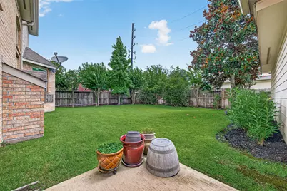 5703 Flagstone Pass Court, Sugar Land, TX 77479 - Photo 45
