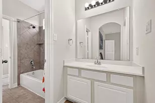 5703 Flagstone Pass Ct, Sugar Land, TX 77479 - Photo 41