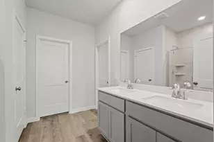 2601 Village Azalea Dr, Texas City, TX 77568 - Photo 17