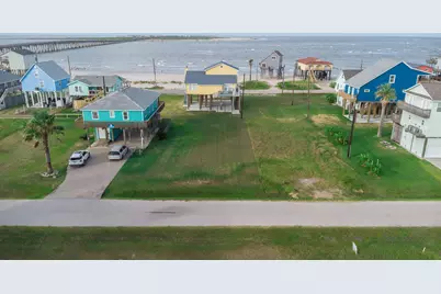 13206 Jolly Roger Drive, Freeport, TX 77541 - Photo 7