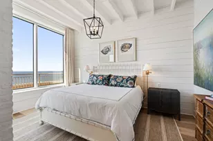 801 E Beach Dr, Galveston, TX 77550 - Photo 7