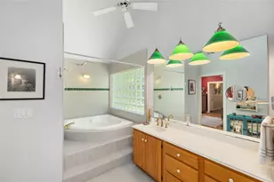 232 W 33rd St, Houston, TX 77018 - Photo 27