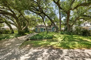 232 W 33rd St, Houston, TX 77018 - Photo 5
