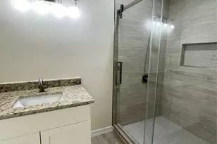 640 Wilcrest Dr, Houston, TX 77042 - Photo 19