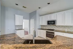 14731 Raven Hollow Ln, Humble, TX 77396 - Photo 11