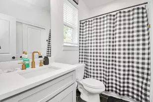 4610 Indie Hts Ln, Houston, TX 77018 - Photo 9