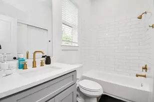 4610 Indie Hts Ln, Houston, TX 77018 - Photo 35