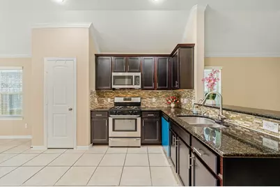 13827 Rosemere Lane, Houston, TX 77047 - Photo 19