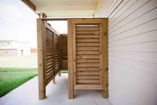 978 Tidelands Dr, Port Bolivar, TX 77650 - Photo 17