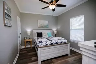 978 Tidelands Dr, Port Bolivar, TX 77650 - Photo 9