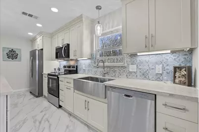 12219 Oakline Drive, Brookside, TX 77581 - Photo 11