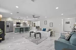 12219 Oakline Dr, Brookside, TX 77581 - Photo 1