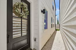852 Fisher St, Houston, TX 77018 - Photo 7
