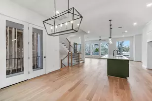 806 Fisher St, Houston, TX 77018 - Photo 9