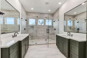 806 Fisher St, Houston, TX 77018 - Photo 15