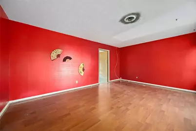 7634 Wynlea Street, Houston, TX 77061 - Photo 9