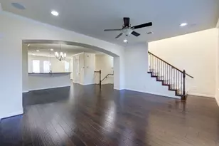 10014 Spring Shadows Park Cir, Houston, TX 77080 - Photo 17