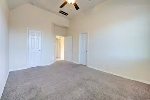 10014 Spring Shadows Park Cir, Houston, TX 77080 - Photo 27