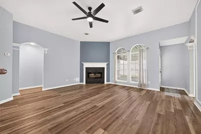 12007 Viola Court, Pinehurst, TX 77362 - Photo 3