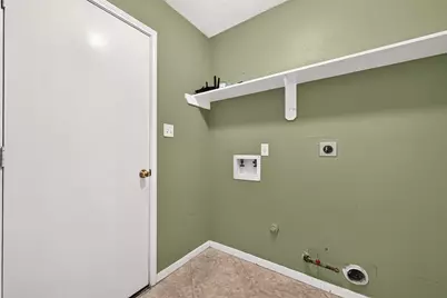 12007 Viola Court, Pinehurst, TX 77362 - Photo 13