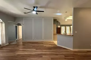 12007 Viola Ct, Pinehurst, TX 77362 - Photo 11