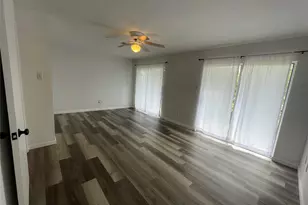 2 A Thunderbird, Panorama Village, TX 77304 - Photo 5