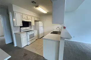 2 A Thunderbird, Panorama Village, TX 77304 - Photo 13