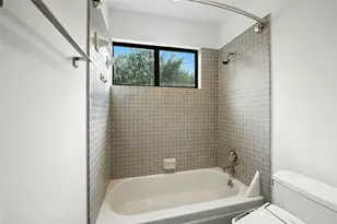 2019 McClendon St, Houston, TX 77030 - Photo 35