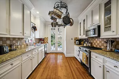 1402 Bonnie Brae Street, Houston, TX 77006 - Photo 13