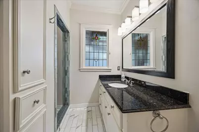 1402 Bonnie Brae Street, Houston, TX 77006 - Photo 15